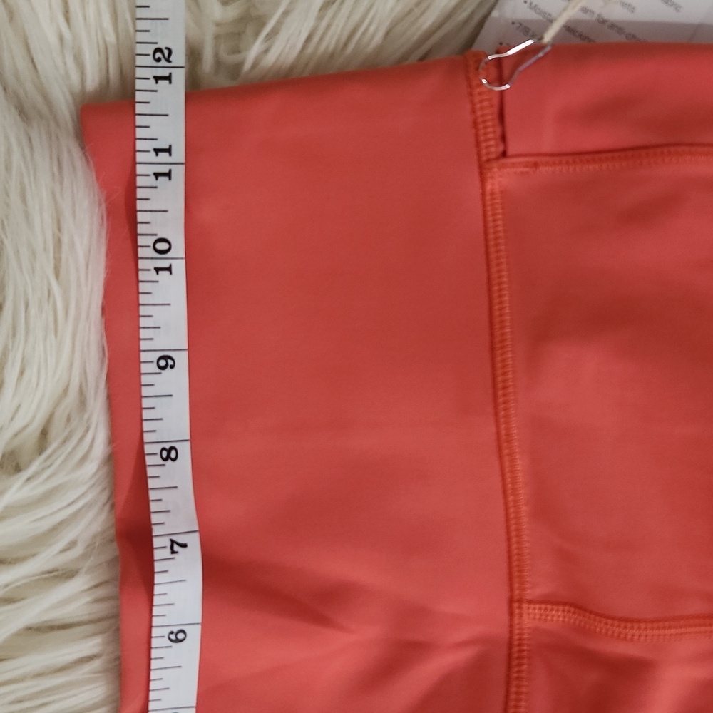 Vuori Coral High-Rise Leggings - Picture 11 of 13